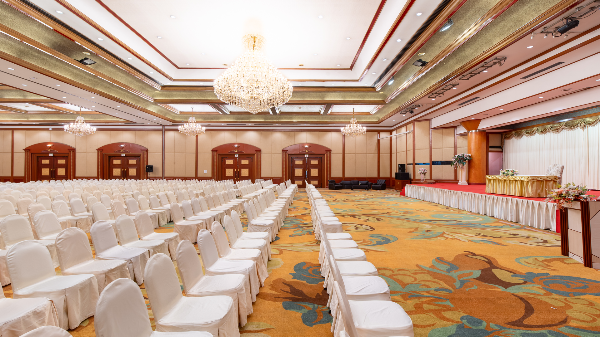 Srivara Grand Ballroom_10